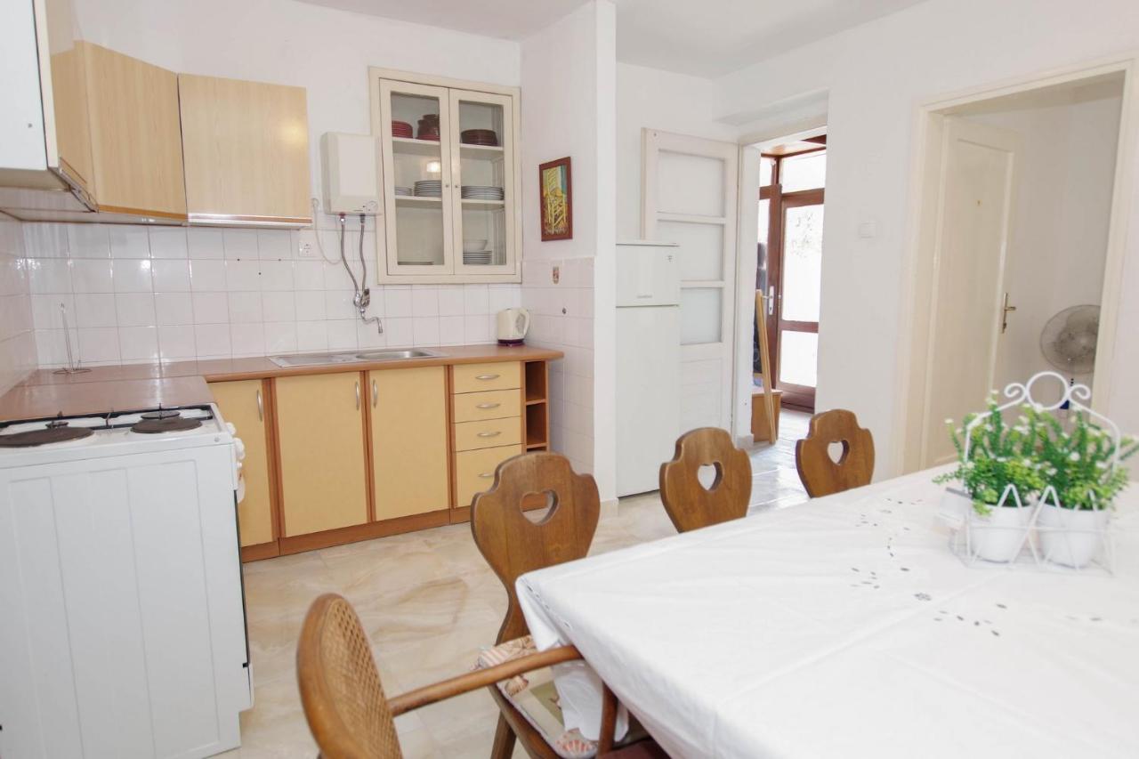 Tonka Apartament